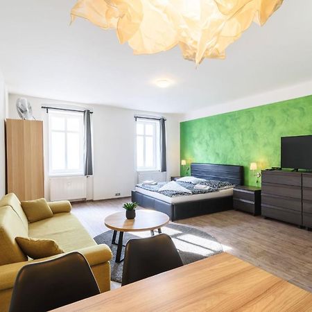 Pilsner Apartments Plzeň Esterno foto