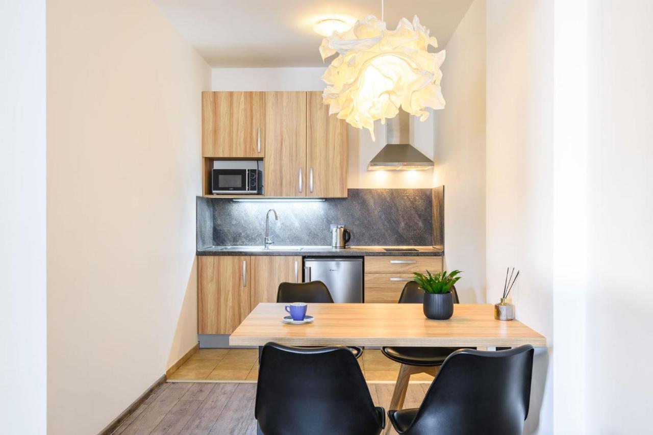 Pilsner Apartments Plzeň Esterno foto